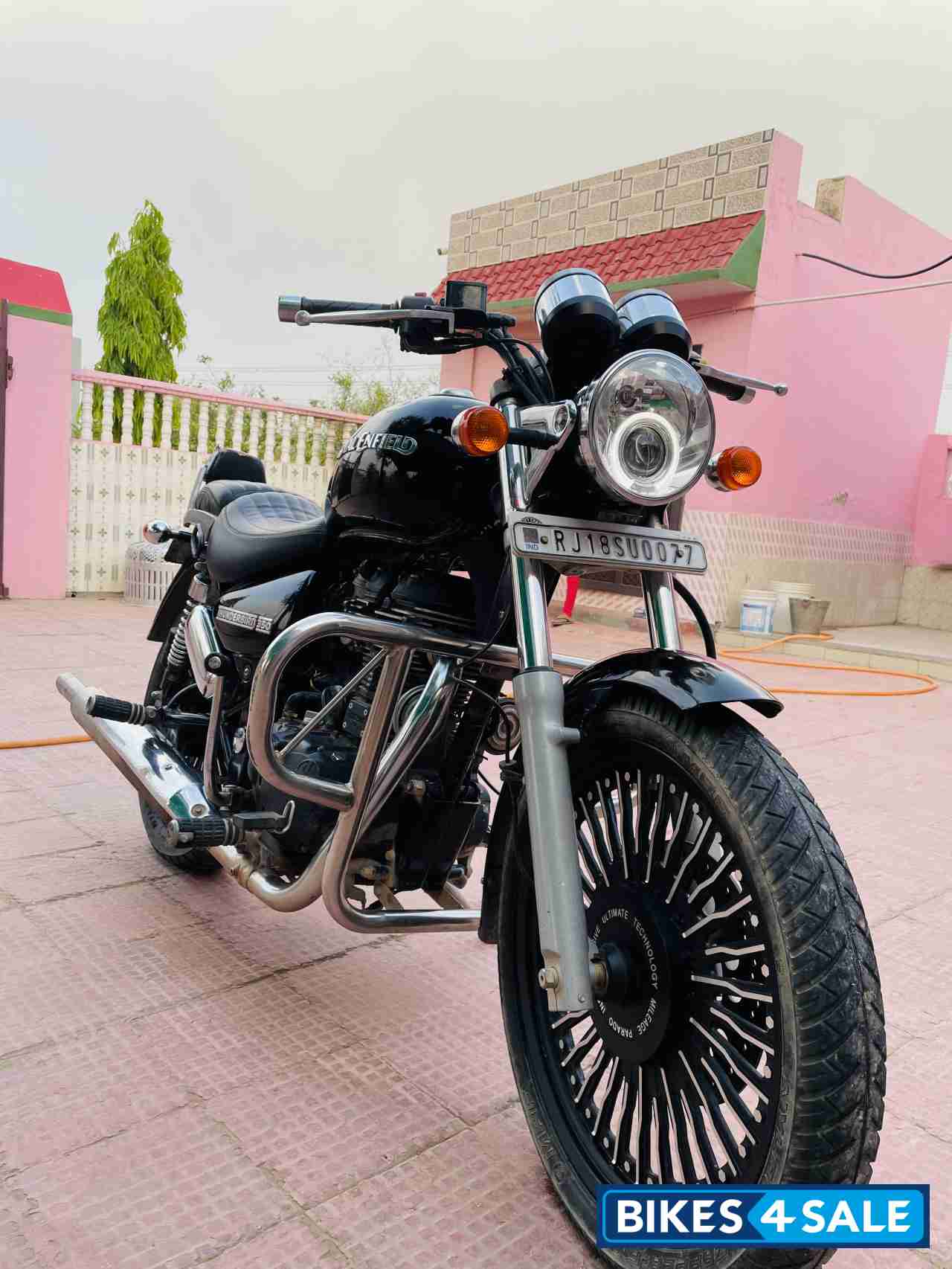 Royal Enfield Thunderbird 350