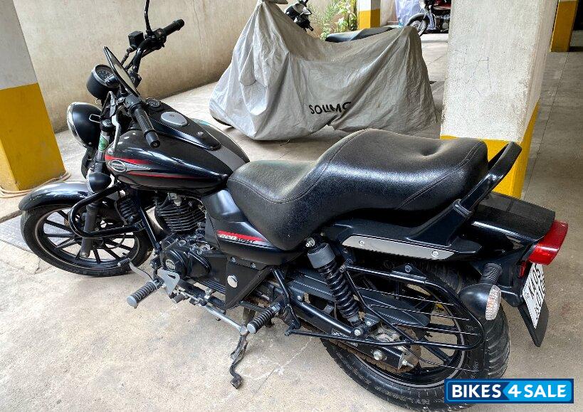 Bajaj Avenger Street 220