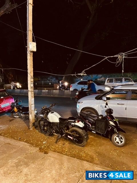 Royal Enfield Himalayan Bs IV