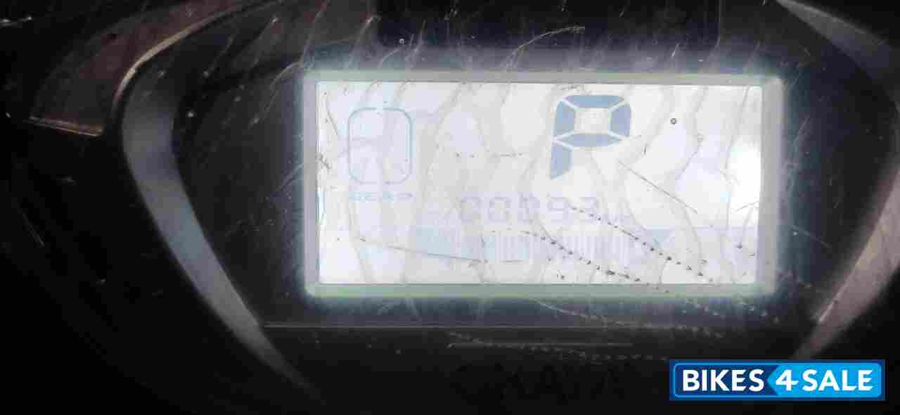 Red Okaya Classiq 150 Plus Red Okaya Classiq 150 Plus