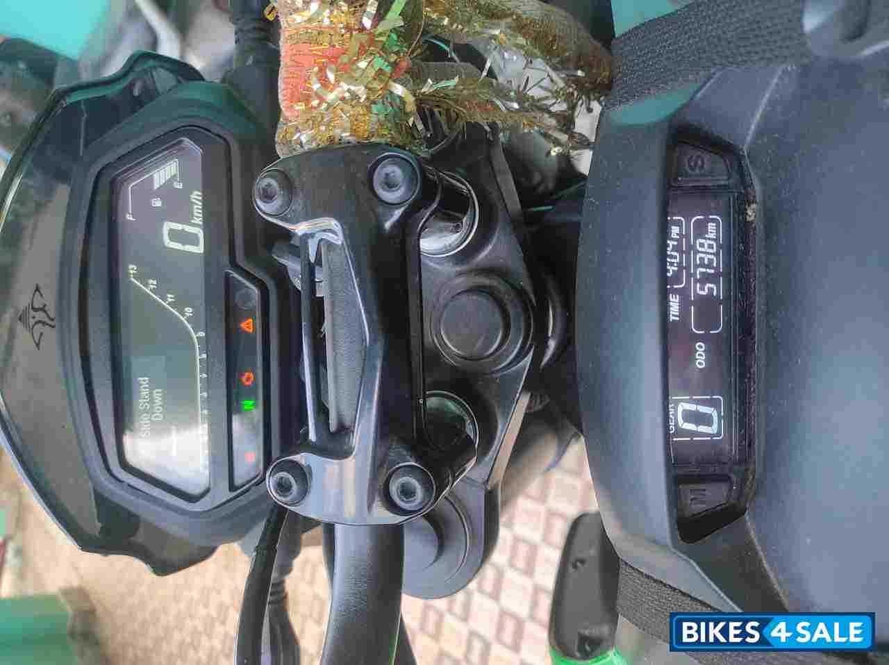 Bajaj Dominar 400 ABS BS6