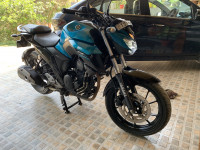 Yamaha FZ25