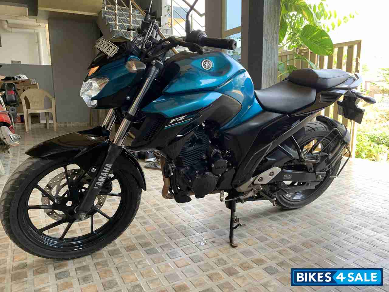 Yamaha FZ25