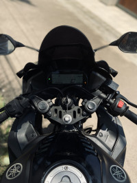 Matt Black Yamaha YZF R15 V3