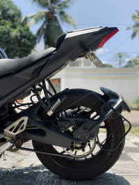 Matt Black Yamaha YZF R15 V3