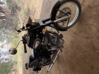 Black Royal Enfield Bullet 500