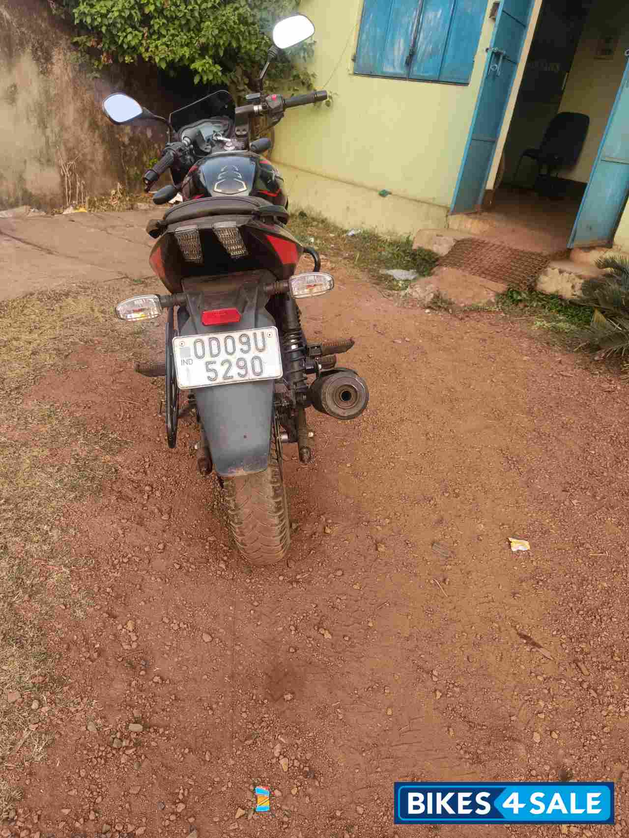 Bajaj Pulsar 150 BS6