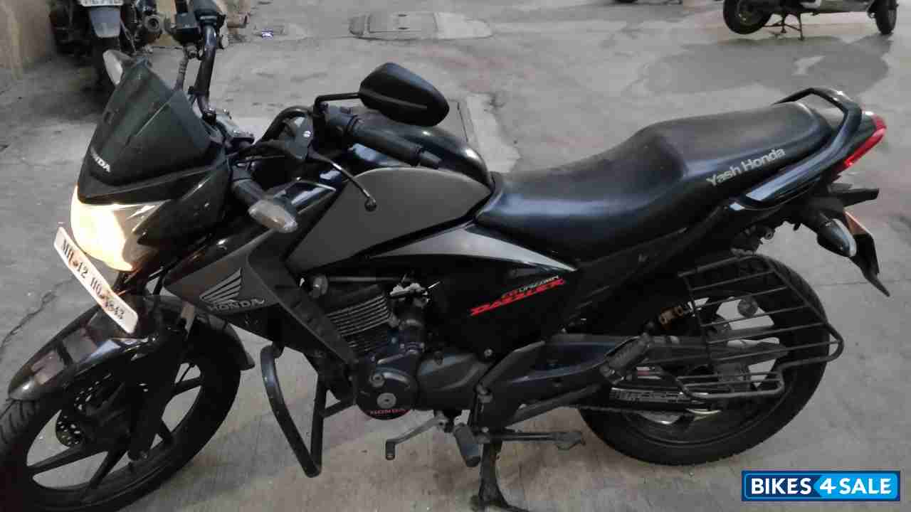 Used 2011 model Honda Unicorn Dazzler 