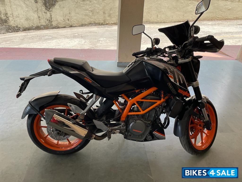 KTM Duke 390