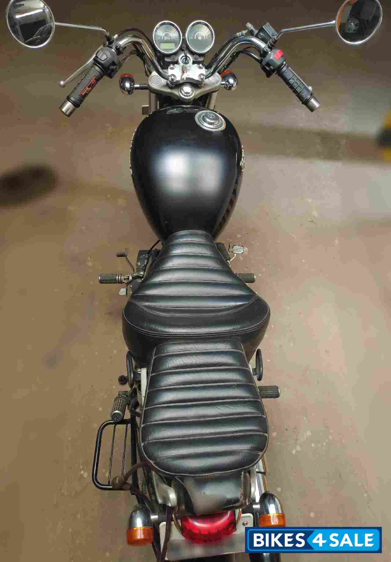 Royal Enfield Thunderbird 350