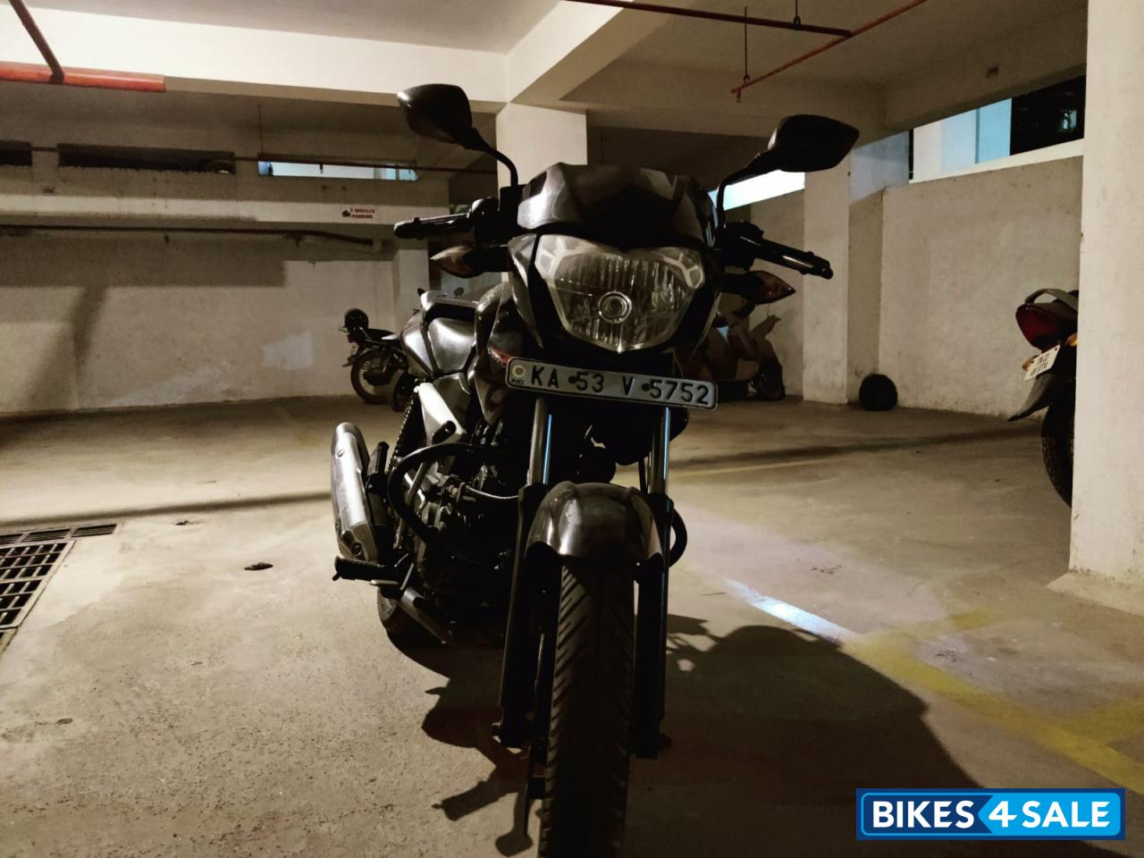 Black Bajaj Pulsar 135LS