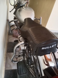 Silver Royal Enfield Bullet Electra