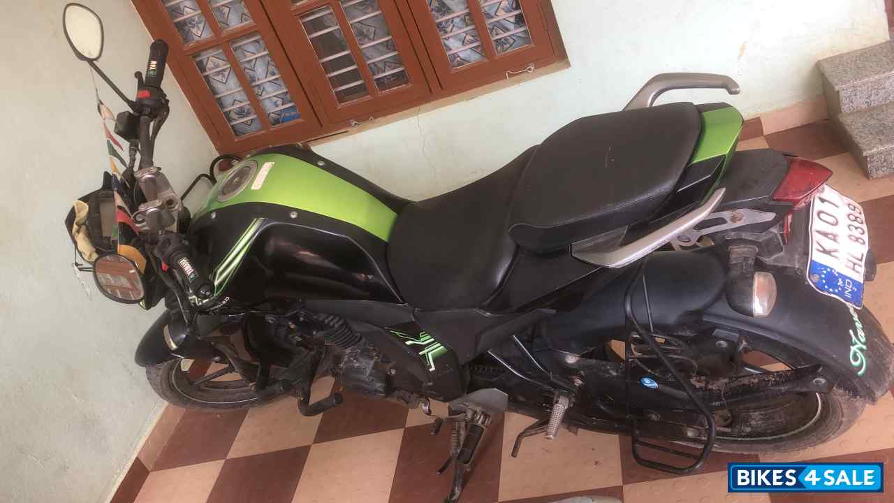 Black And Green Yamaha FZ-S FI V2