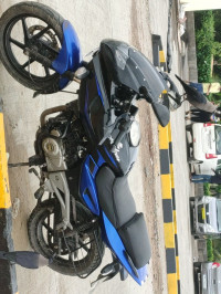 Bajaj Pulsar 220F 2016 Model