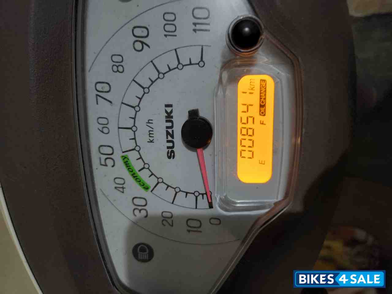 White Suzuki Access 125 Special Edition