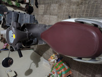 White Suzuki Access 125 Special Edition