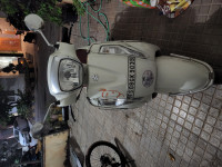 White Suzuki Access 125 Special Edition