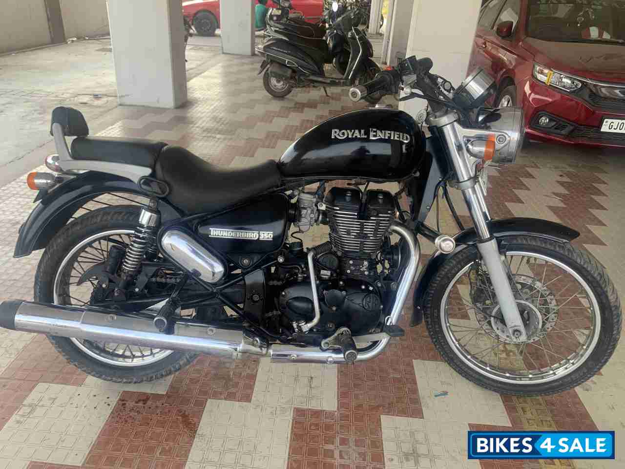 Royal Enfield Thunderbird 350