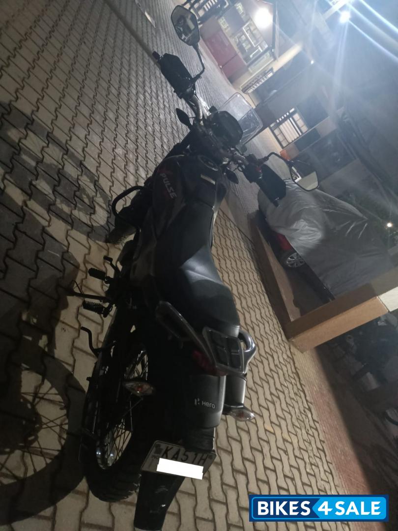 Grey Hero XPulse 200