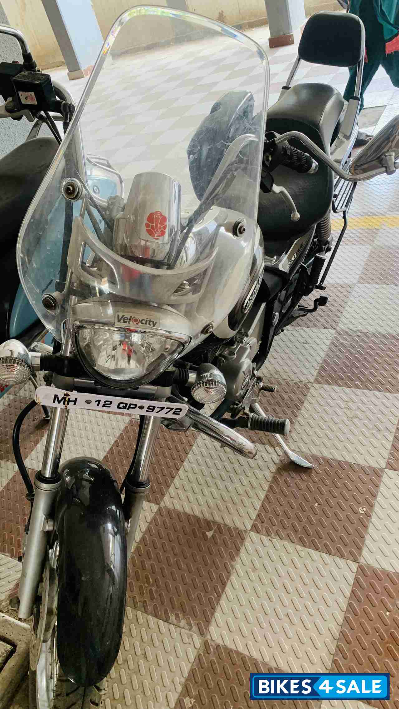 Bajaj Avenger Cruise 220 Bajaj Avenger Cruise 220