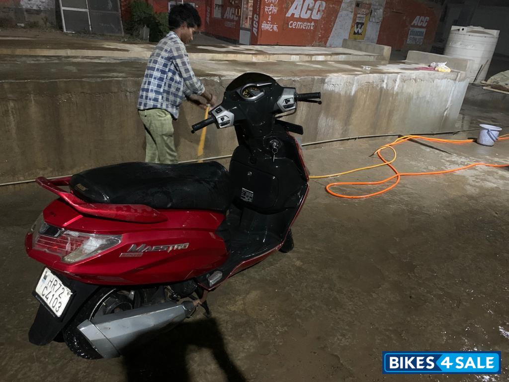 Red Hero Maestro Edge 125