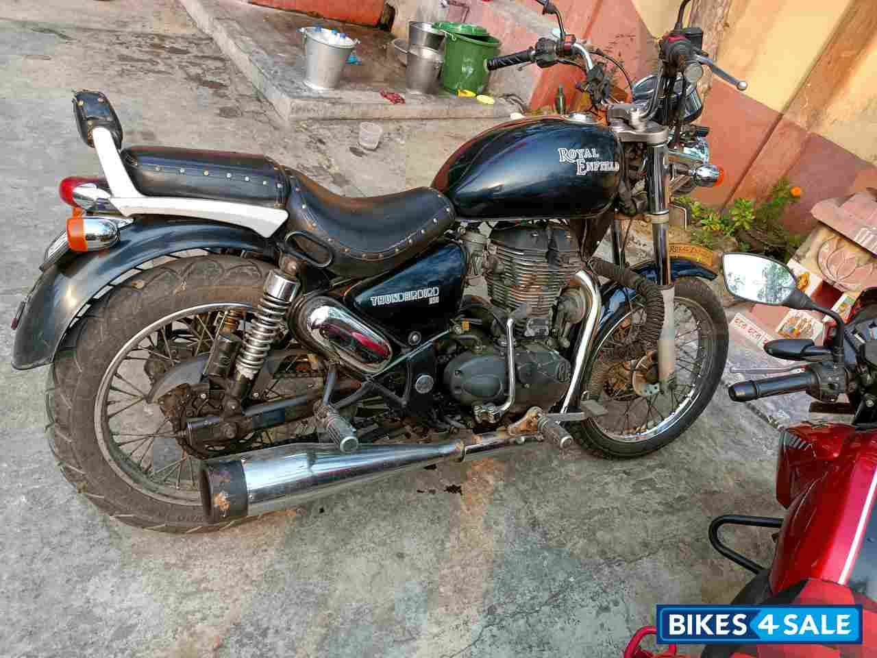 Royal Enfield Thunderbird 350