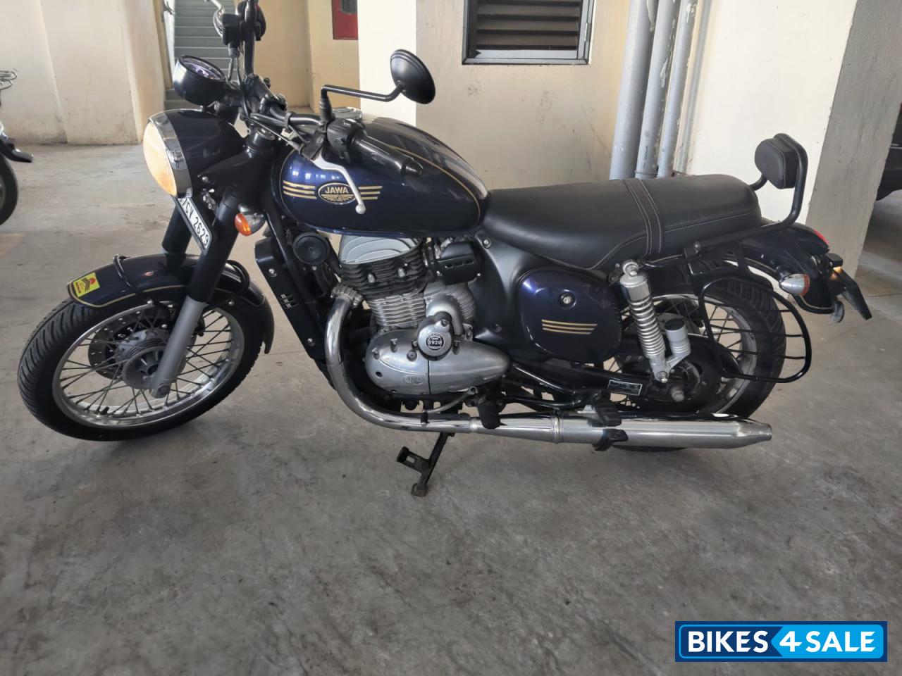 Jawa 42 Dual Channel ABS Orion Red