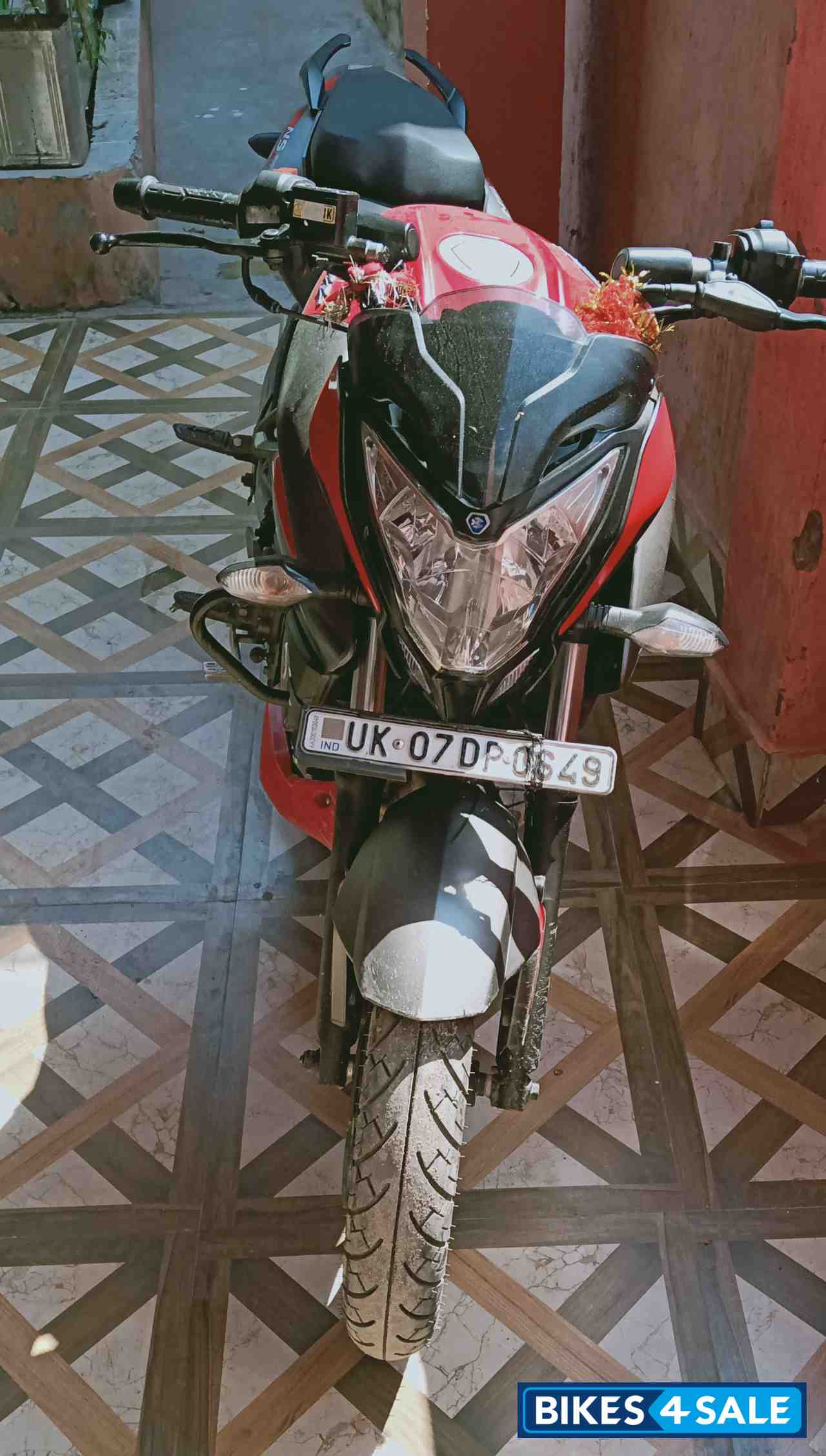 Bajaj Pulsar 200 NS ABS