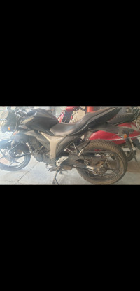 Black Suzuki Gixxer BS6