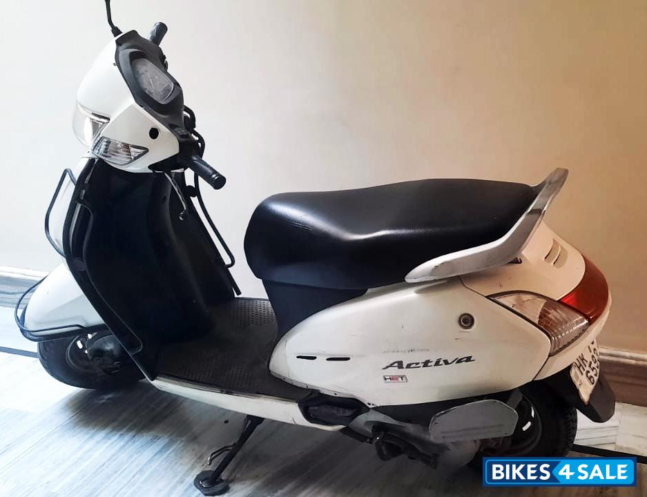 White Honda Activa