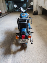 Lagoon Royal Enfield Classic 350