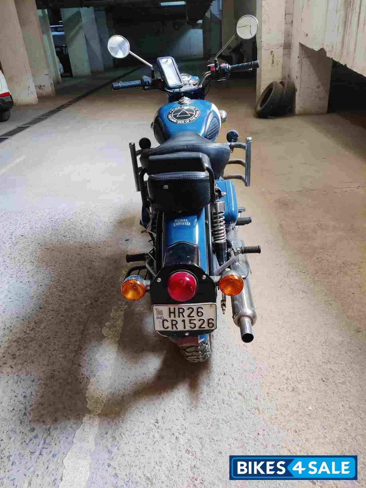 Lagoon Royal Enfield Classic 350