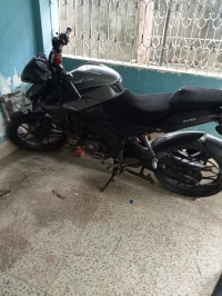 Black Bajaj Pulsar NS 160