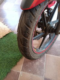 Red TVS Apache RTR 160