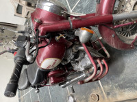 Royal Enfield Classic 500
