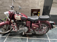Royal Enfield Classic 500