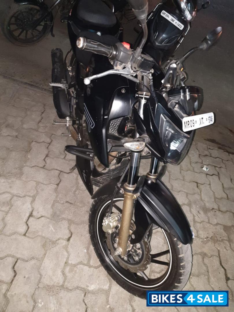 Matte Black TVS Apache RTR 200 4V ABS Race Edition 2.0