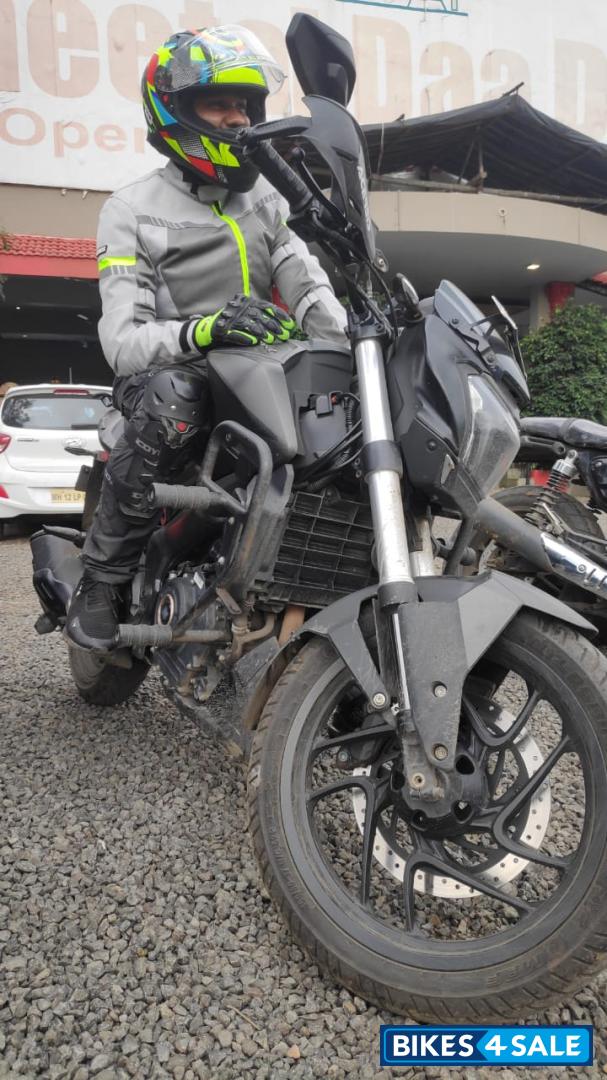 Bajaj Dominar 250