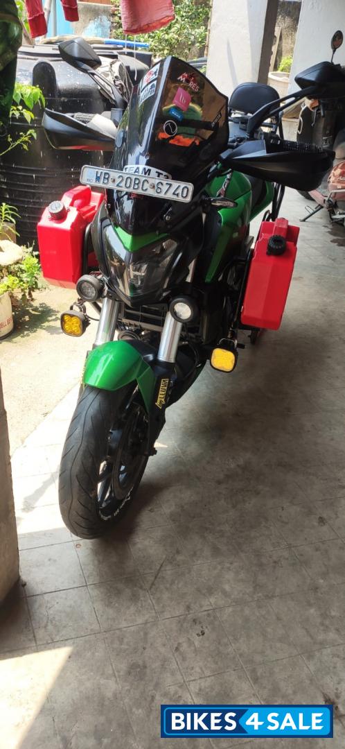 Bajaj Dominar 400