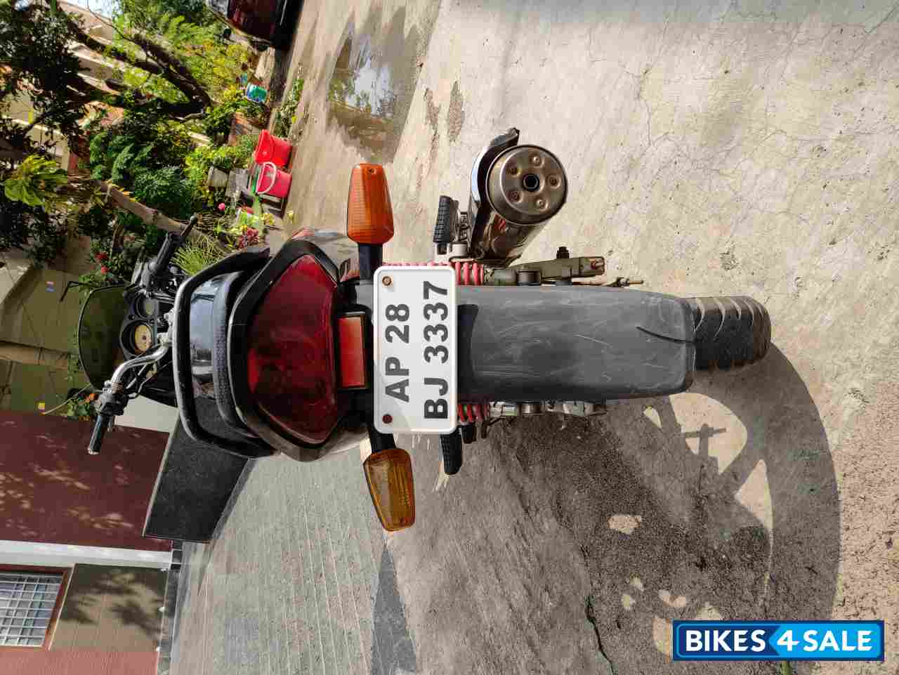 Black Hero Karizma R