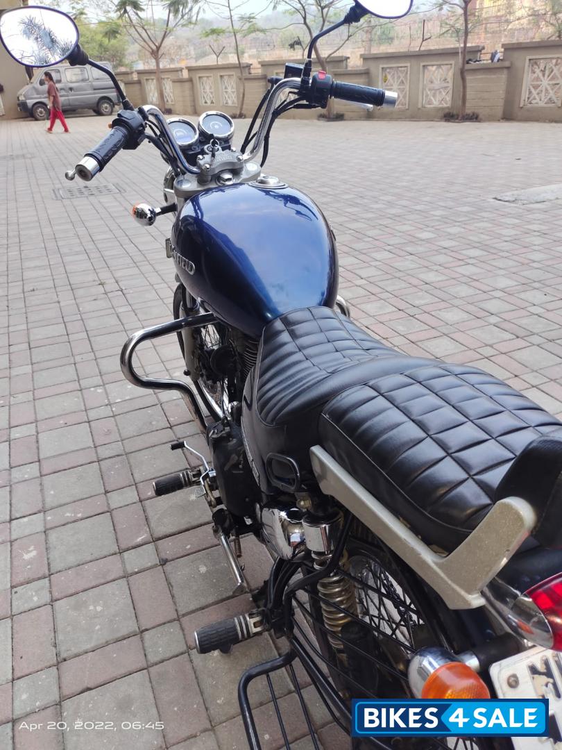 Marine Royal Enfield Thunderbird 350 Marine Royal Enfield Thunderbird 350