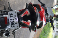 Bajaj Pulsar RS 200 ABS