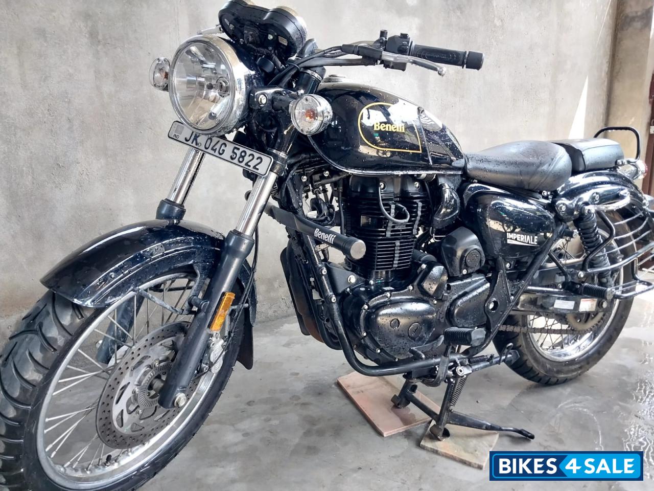 Benelli Imperiale 400 BS6 Benelli Imperiale 400 BS6