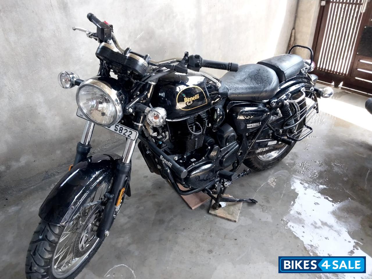 Benelli Imperiale 400 BS6 Benelli Imperiale 400 BS6