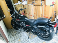 Black Bajaj Avenger Street 220