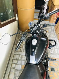 Black Bajaj Avenger Street 220