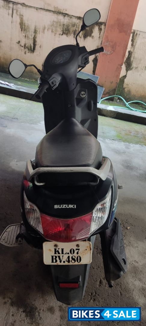 Black Suzuki Swish Black Suzuki Swish