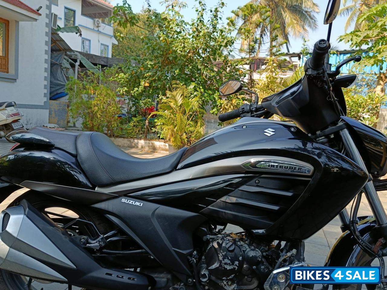 Suzuki Intruder 150 BS6
