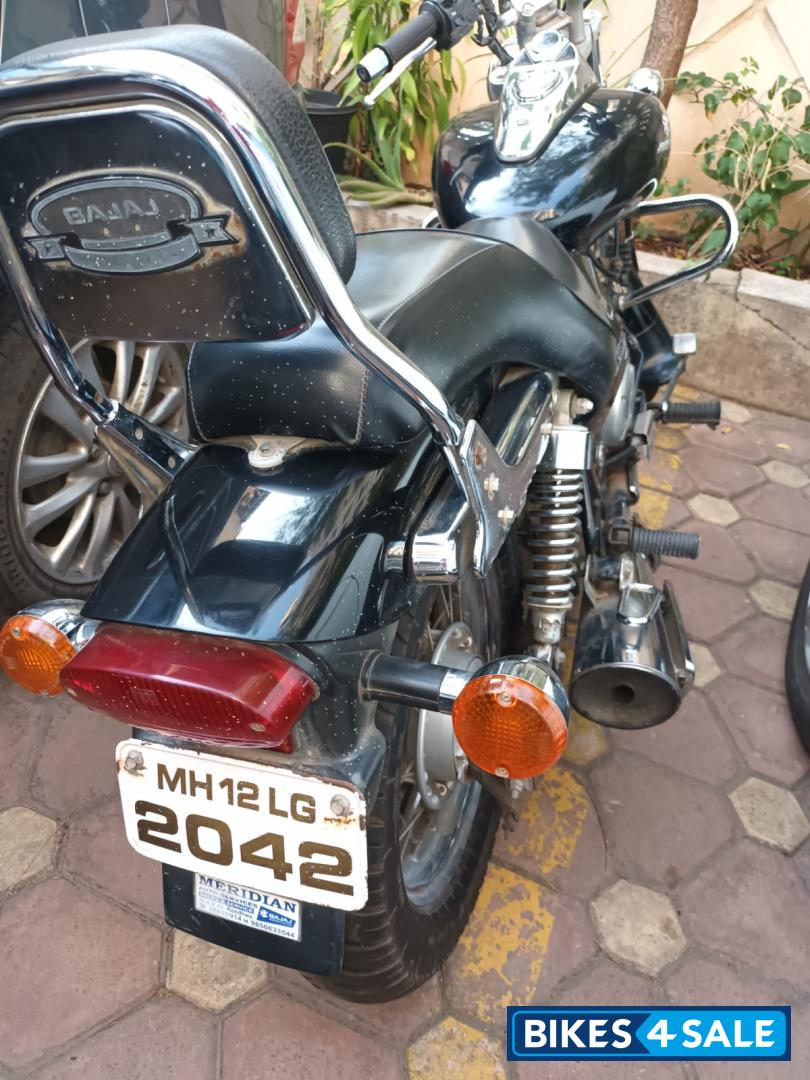 Bajaj Avenger 220 DTS-i