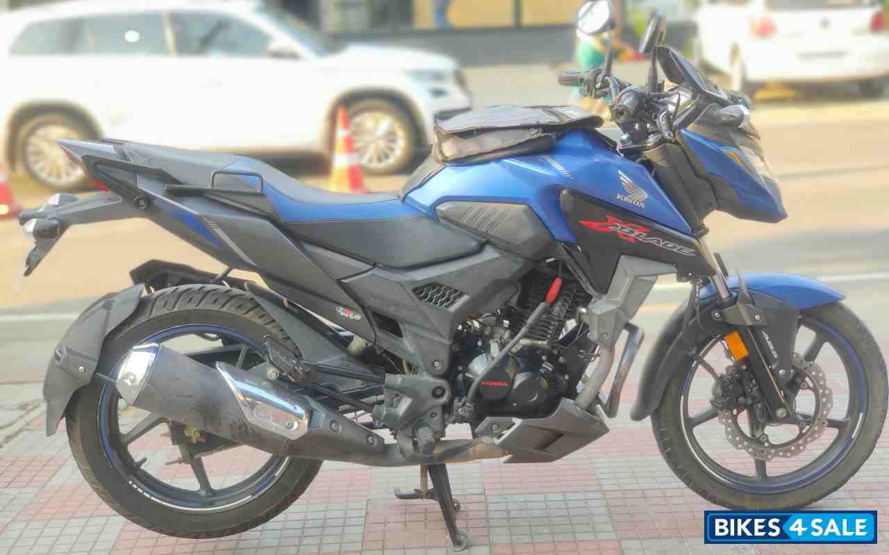 Honda XBlade